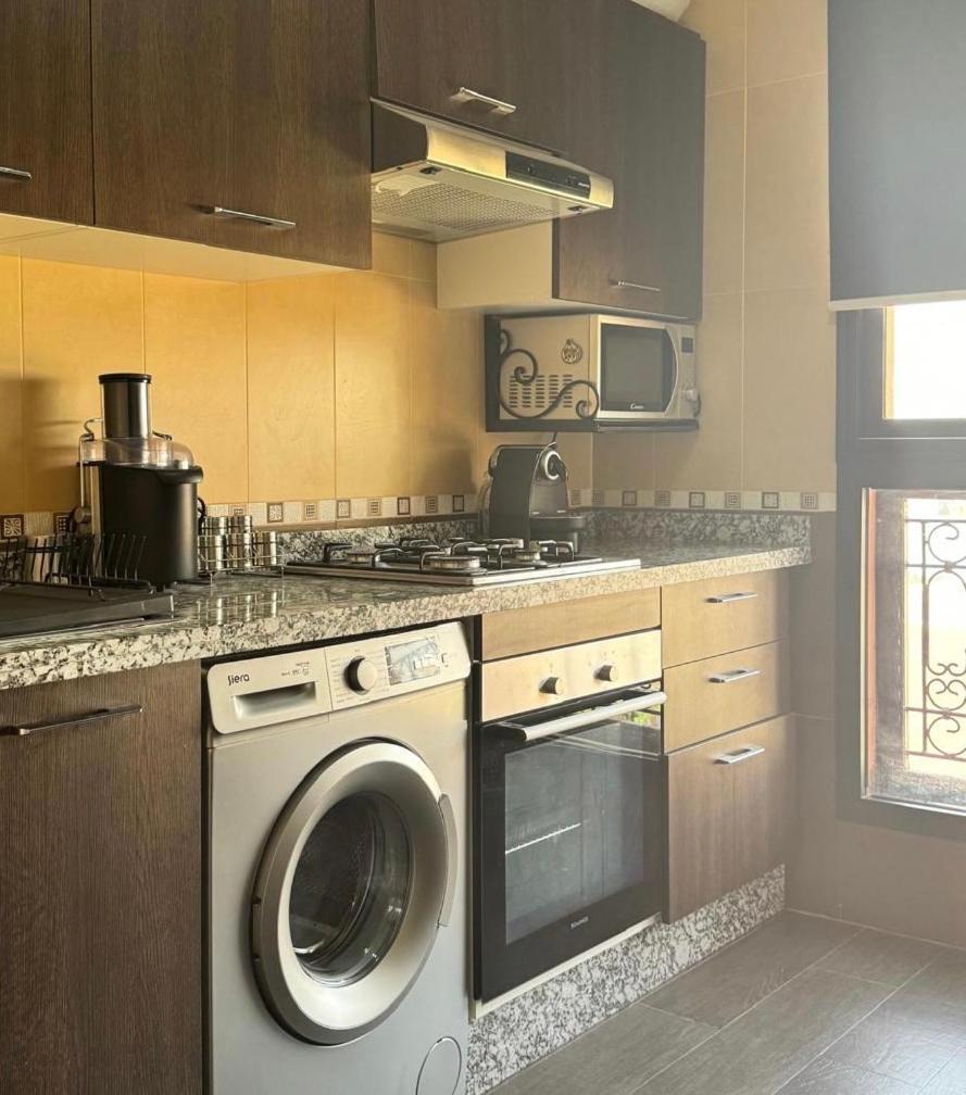 Appartement Malak - Residence Avec Piscine, Wifi, Gardien H24 Marrakesh Extérieur photo