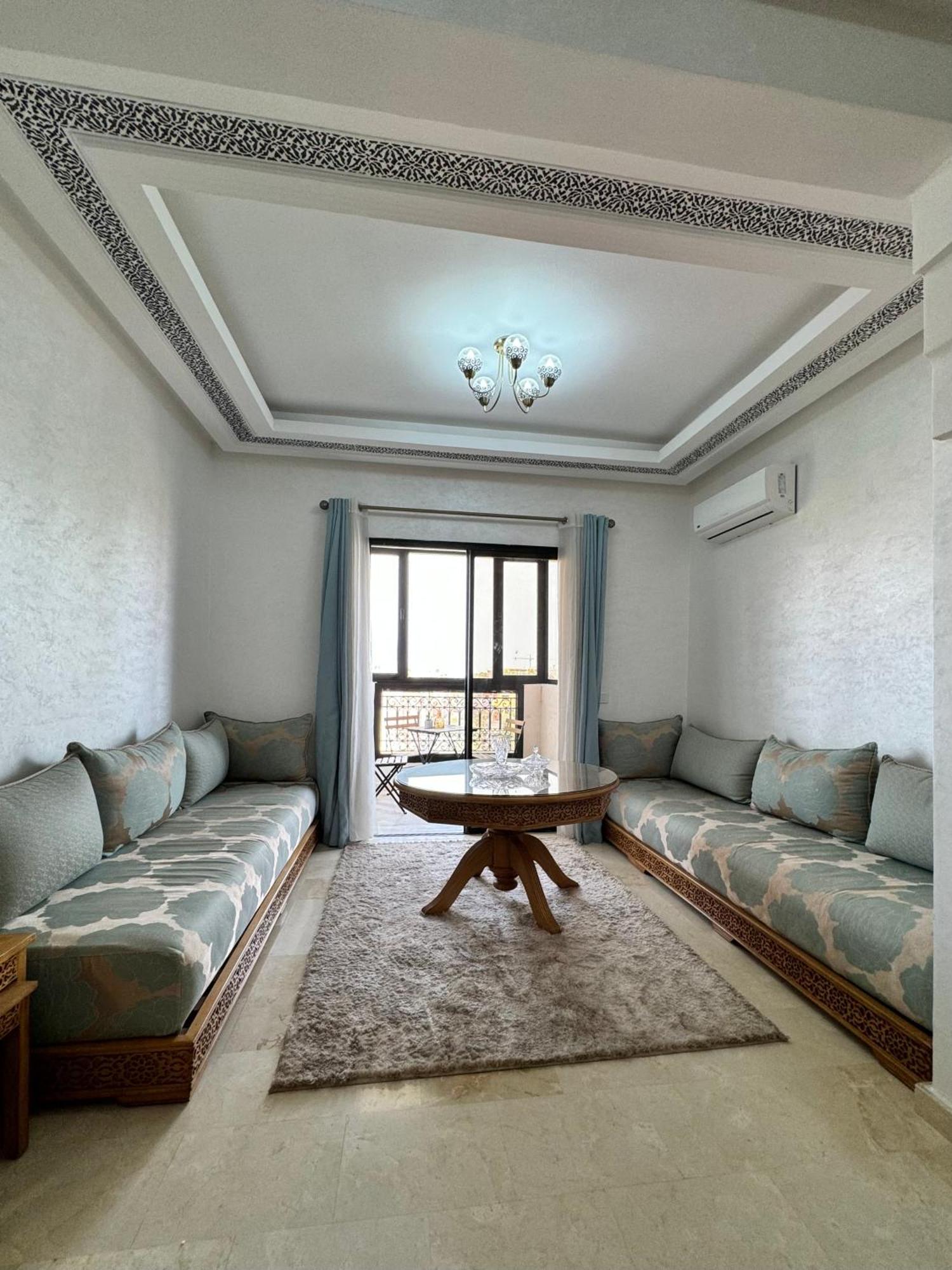 Appartement Malak - Residence Avec Piscine, Wifi, Gardien H24 Marrakesh Extérieur photo